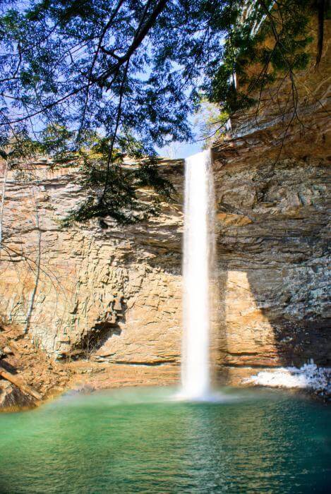 8 Hikes with Waterfalls Near Nashville, TN: Gorgeous Ozone Falls waterfall in Cumberland County