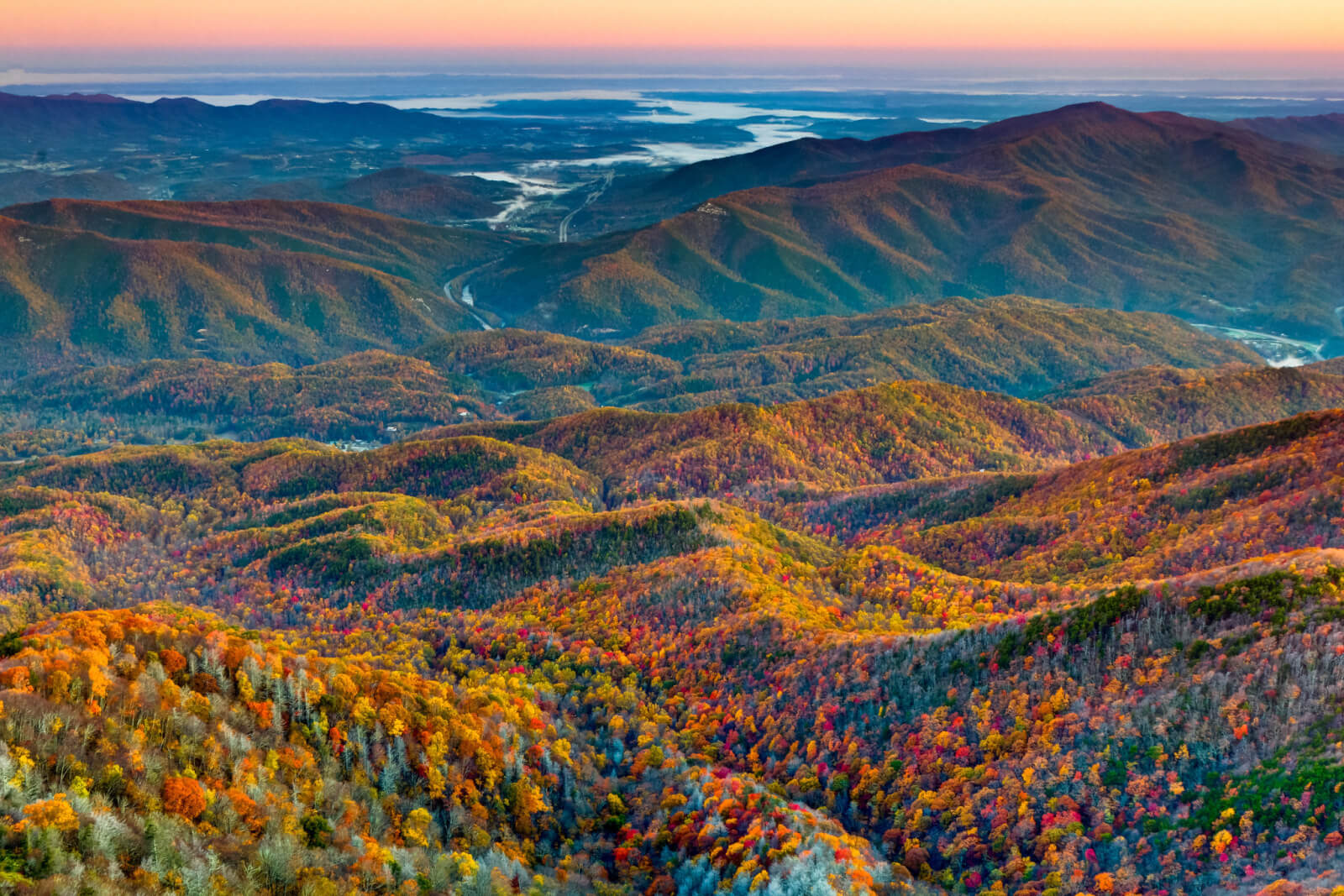 Why Great Smoky Mountains National Park Is FREE to Enter (but also why new park fees were just announced!)