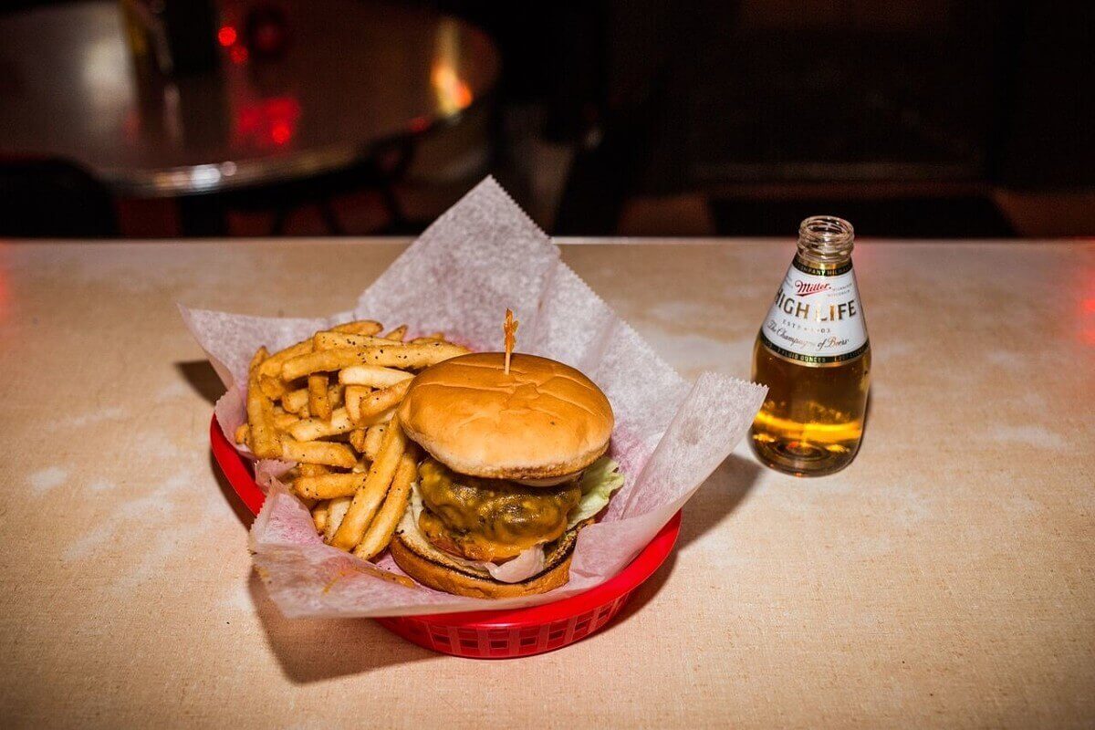 16 Late-Night Nashville Spots to Cure Your Cravings